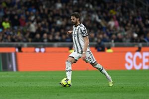 华体会网页版-斯基拉：吉达国民3500万欧报价洛卡特利，但球员已决定留队