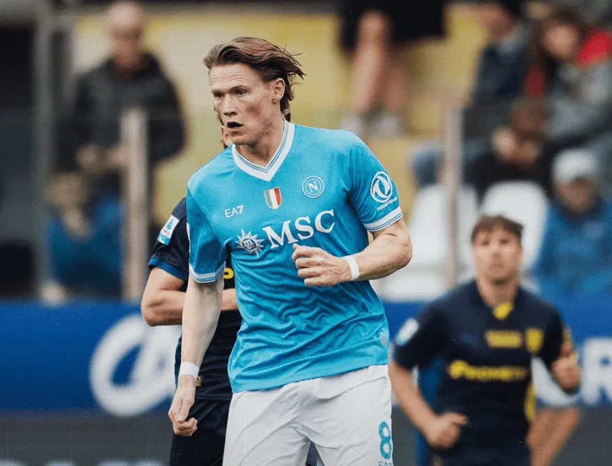 那不勒斯1-1帕尔马多赛1场落后国米6分，麦克托米奈破门